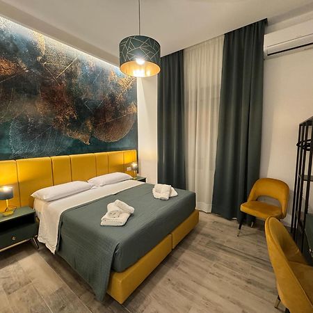 Le Dimore Di Lorenzo Naples Luaran gambar